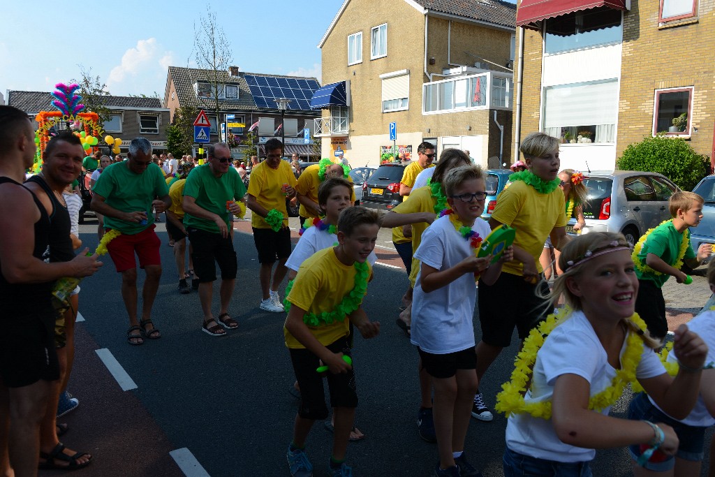 ../Images/Zomercarnaval Noordwijkerhout 2016 141.jpg